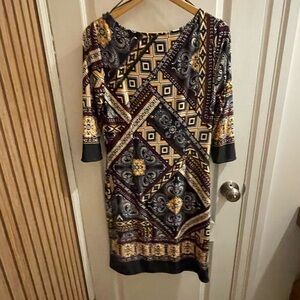 Suzy Shier Blue and Gold Sheath Dress 3/4 Sleeve Crew Neck